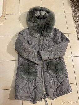 Damska moderna bunda velkost 38/40 - 2