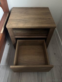 Nočný stolík - 2