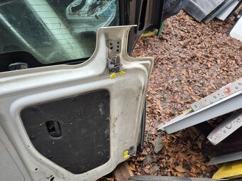 Citroen Berlingo III Peugeot Partner rok 2008-2016 dvere pra - 2