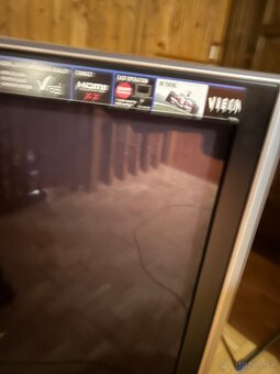 Predám starší plazmový televízor Panasonic Viera - 2