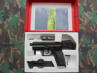 ASG USW A1 gas/CO2 GBB. - 2