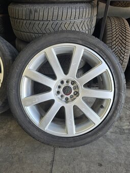 Disky 8Jx19 pneu 255/40 R19 - 2