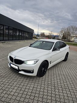 BMW 3 GT 318d manual - 2