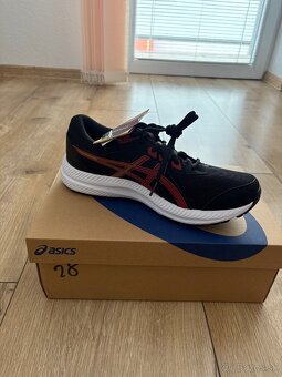Botasky ASICS - veľkosť 42 - 2