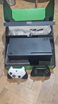 Predám Xbox series x 1TB SSD + series elite 2 ovládač - 2