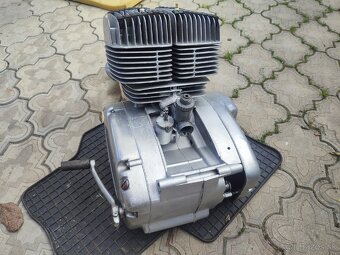 Predám agregat Jawa 350/632 - 2