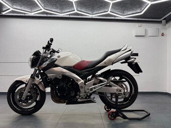 SUZUKI GSR 600, r.2007 - 2