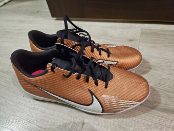Turfy Nike Mercurial 42 - 2