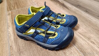 Letne turisticke sandalky z Decathlonu vel.33 - 2