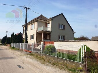Na predaj podpivničený 2-podlažný tehlový rodinný dom o r - 2