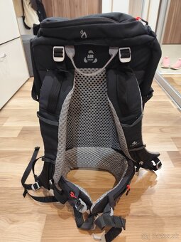 Turistický batoh 20l QUESHUA - 2