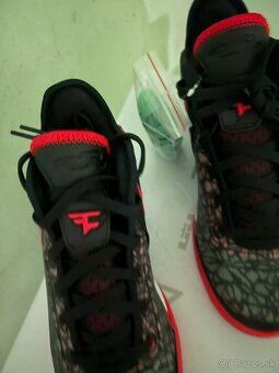 Nike LeBron NXXT Gen „Black/Crimson”. - 2