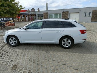 Škoda Superb combi 1.6 TDI - 2