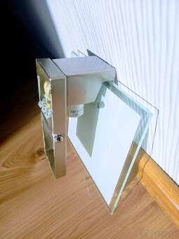Nástenna lampa - 2