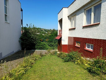 Predaj priestranného rodinného domu - 340 m² v lukratívnej l - 2