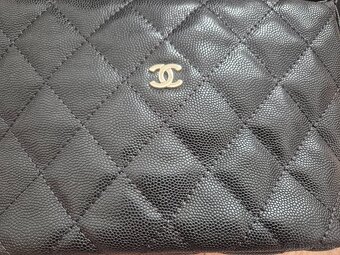 Nová luxusná kabelka Chanel Quilted Hobo clutch čierna koža - 2