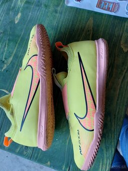 Halovky Nike veľkosť 38 - 2