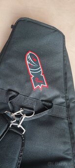 Jackson Puzdro rr KK a flying v gitary - 2