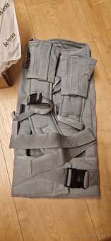 Ergonomický nosič Be Lenka 4ever neo sivý - 2