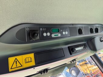 Sklízecí mlátička Claas Lexion 580 s žací lišta V750 dovezen - 2