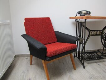 Miroslav Navrátil Kreslo - 2