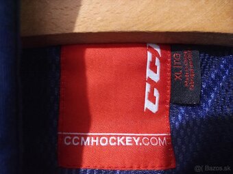 Predam tricko a bundu CCM . - 2