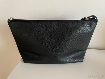 Kabelka Guess cierna - 2