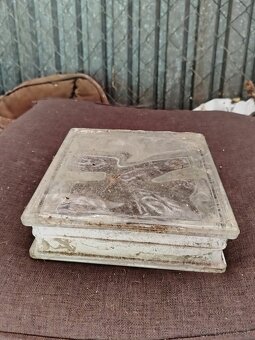 Sklo betóny biele - 2