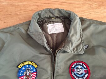 Bombera, pilotka - 2