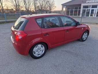 Kia Ceed 1.6 CRDi - 2