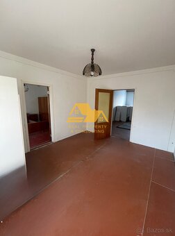 Exkluzívne Predám 2 izbový byt s balkónom v Hurbanove - 2