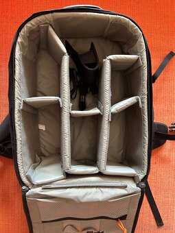 Veľký Fotobatoh Lowepro Pro Runner 450 AW - 2