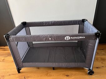 Postieľka cestovná PETITE&MARS Koot +cestovný matrac Chicco - 2