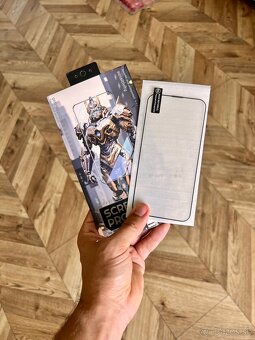 TOP Ochranné sklo na iPhone 9D - napíš aký iPhone - 2