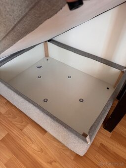 Kivik (IKEA) podnožka - 2