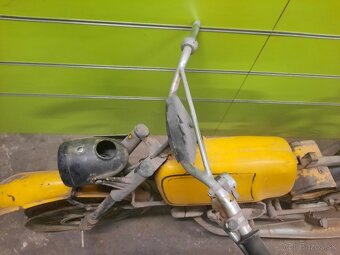Jawa 23 Golden Sport (1971 – 1972 - 2