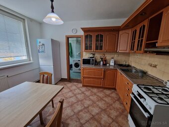 2 izb. byt, 58m2 v centre mesta Sereď na predaj - 2