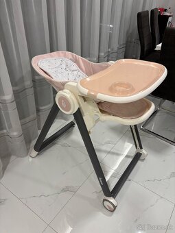 Jedálenská stolička - 2