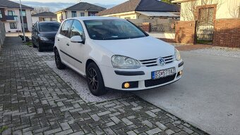 Volkswagen Golf V - 2