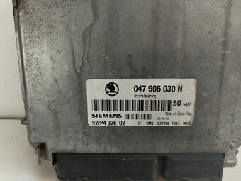 Riadiaca jednotka Skoda Felicia 1.3 047906030N 30€ - 2