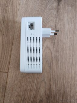 Mercusys ME20 AC750 WiFi Extender - 2