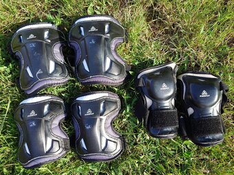 Rollerblade Igniter 100 veľkosť 44,5EU a chrániče - 2