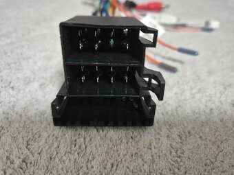 Predám redukciu na 1din/2din android autorádio - 2