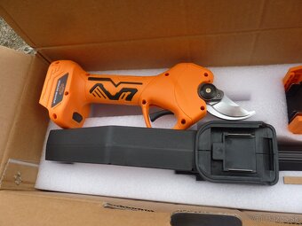 aku retazova pila nožnice - 2