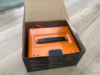 Transformátorová nabíjačka autobatérii Automax 12V - 2