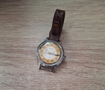 Prim hodinky - 2