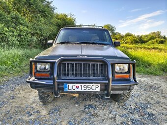 Jeep Cherokee 2.5 TD 85kw - 2