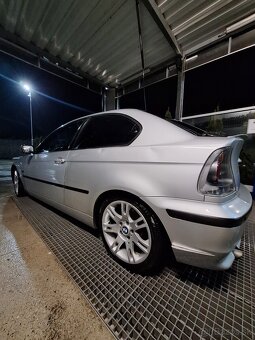 Predám e46 compakt  na diely - 2