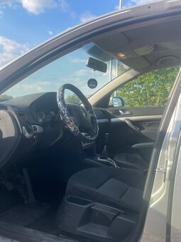 Škoda octavia 1.9tdi 77kw sedan - 2