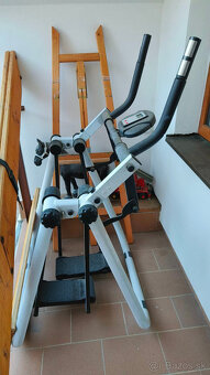 Dva fitness cvičiace stroje - 2